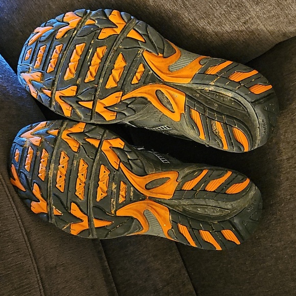 Men's Aasics Gel Venture 3 Running Shoes - Picture 5 of 10